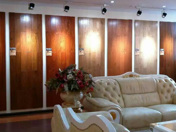 云南大商匯歐派地板品牌加盟店